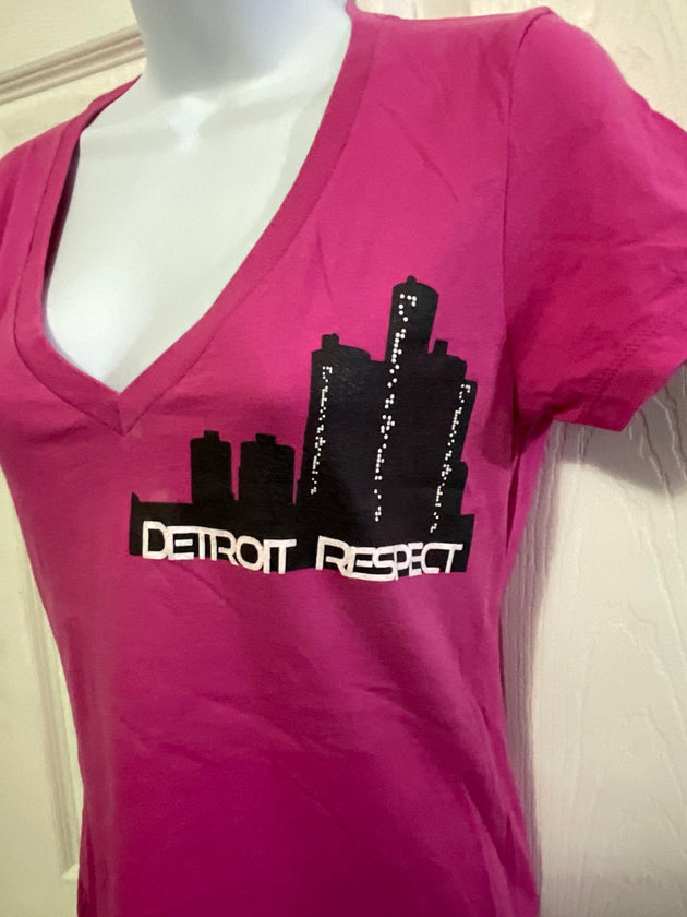Ladies Detroit Skyline V neck